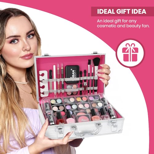 LOVE URBAN BEAUTY Essentials Veganer Make-up-Koffer – 64-teiliges veganes Make-up-Set für Teenager – Elegante silberne Box – Kompaktes und leichtes Design – Reisefreundliches Damen-Make-up-Set